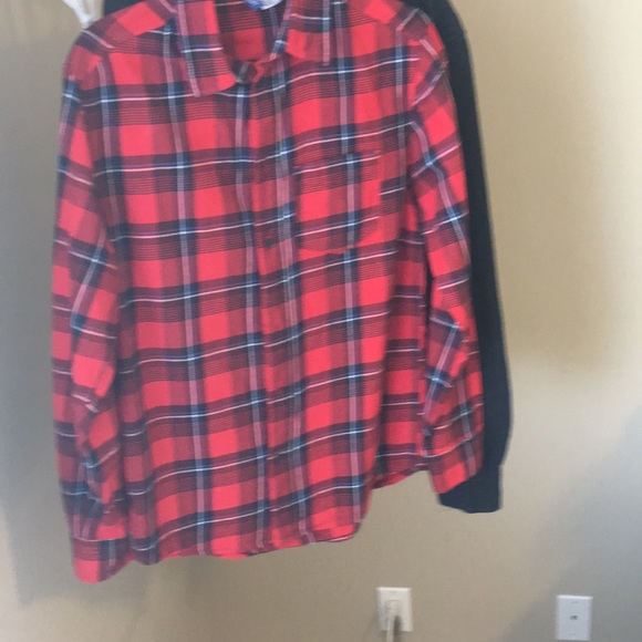 4 pack H&M button down shirts - Picture 3 of 5